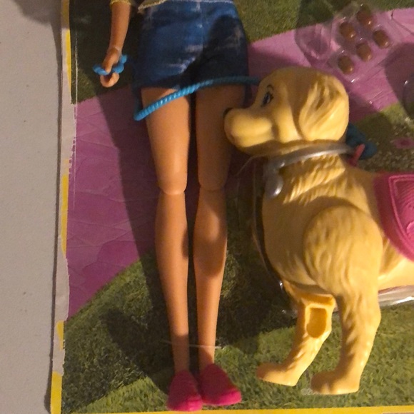 Barbie dog walk potty puppy w/ accessories - Picture 5 of 8